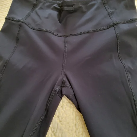 Lululemon Asian Fit Fast and Free High-Rise Tight 24" Leggings Size 6 - Picture 12 of 12